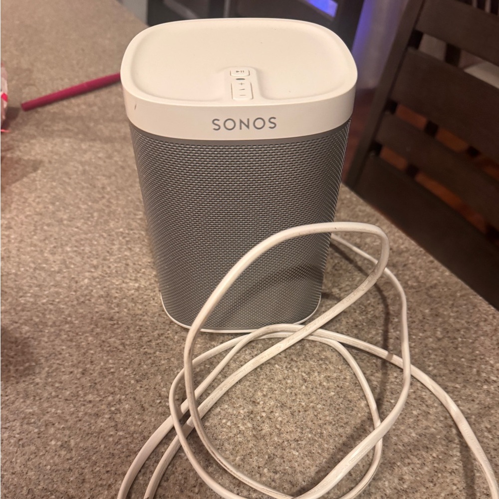 Sonos Play 1 Compact Speaker in Gray and White